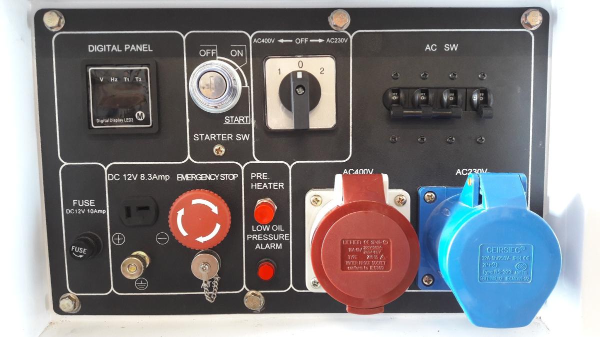 6kW / 7kVA geluidgedempte generator voor dubbel voltage DG-7800SE-T