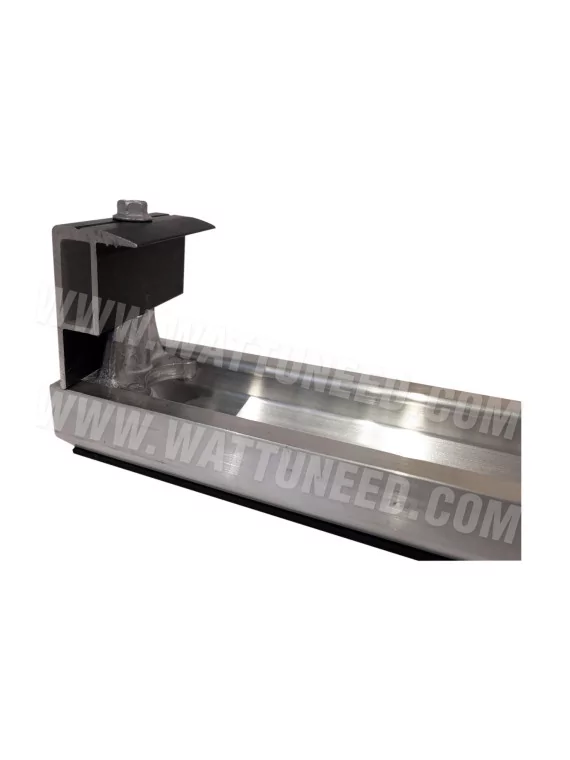 Befestigung für Wellblech trapeze light+Endklame NVT