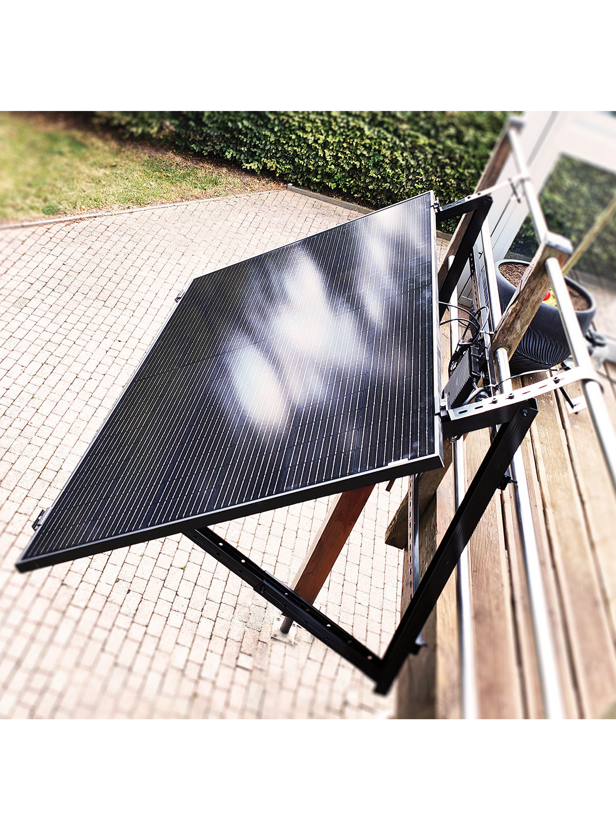 Kit de panel solar para balcón - conexión de enchufe
