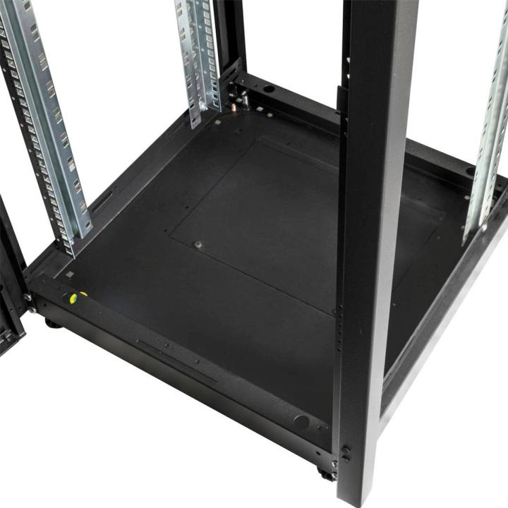 Armoire Rack 19'' 32U pour pylontech porte noire et verre trempé