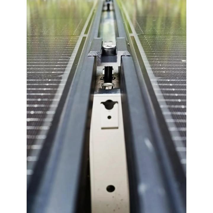 Middelste klem voor montage van het zonnepaneel: 28 mm tot 50 mm