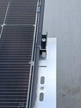 Soporte final 28-50 mm – fijación del panel al riel