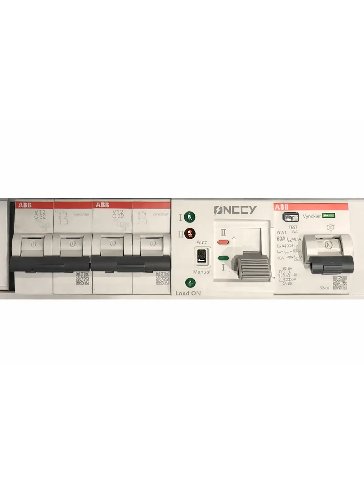 Conmutador monofásico 230V 32A con toma de corriente — vue 2