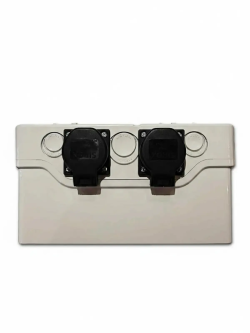 Single-phase 230V 32A changeover switch with socket