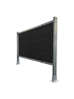 Solar-powered steel fence – Landscape format