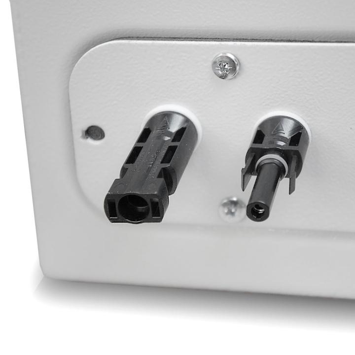 Caja de transformación y seguridad para bombeo solar 3x400V