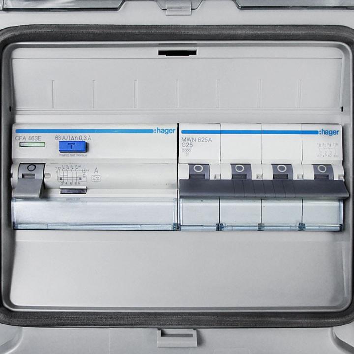 AC three-phase protection box